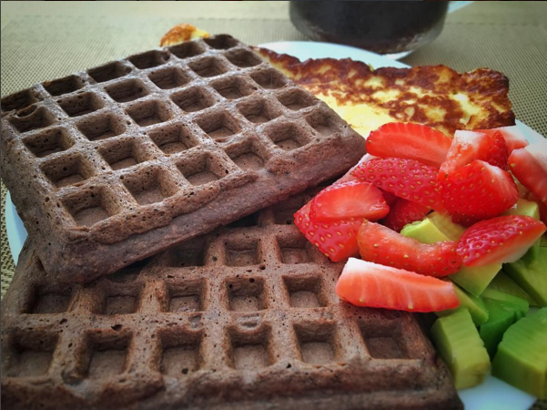 Receita de waffle de chocolate paleo